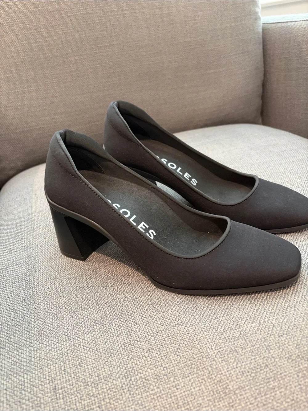 AEROSOLES Black Block Heel Pumps